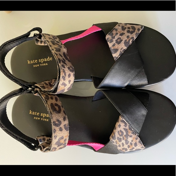 KATE SPADE “Dotty” Sandal In Taupe/ Black - Picture 4 of 11